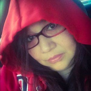 Meet your Posher, Nancy